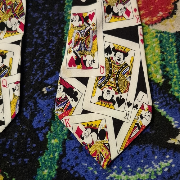 Playing Card Pattern Tie - Picture 4 of 8
